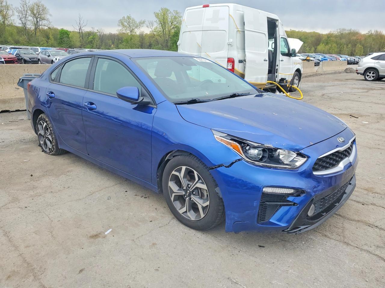 2020 Kia Forte Lxs - Фото 4