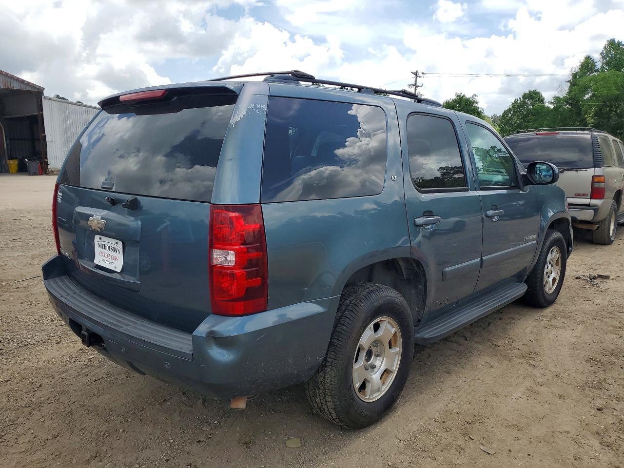 2008 Chevrolet Tahoe C1500 - Image 3