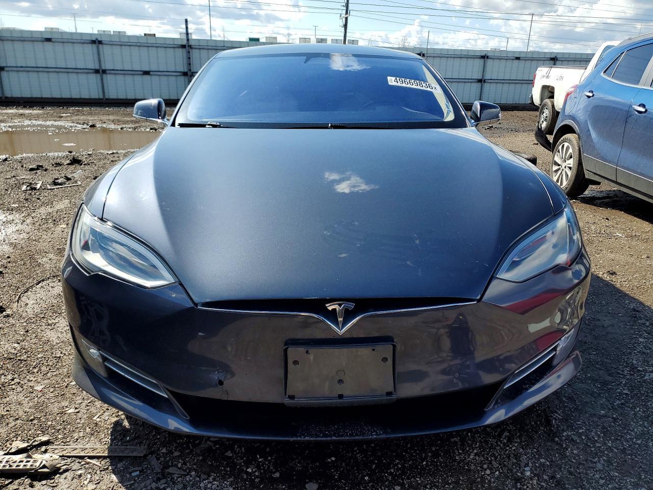2017 Tesla Model S - Фото 5