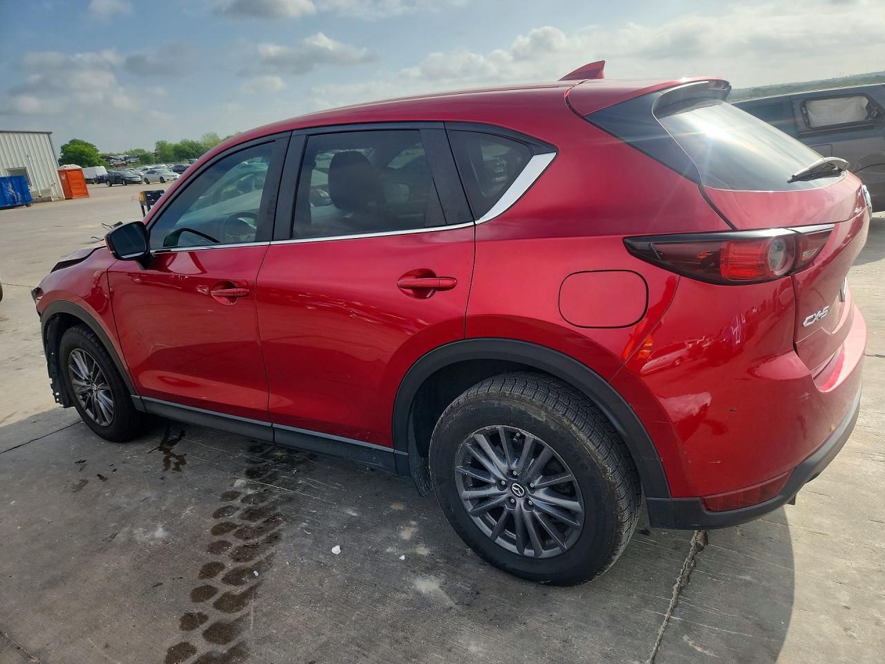 2017 Mazda Cx-5 Touring - Image 2
