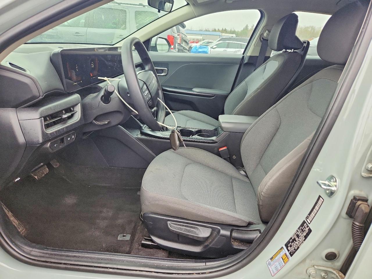 2025 Kia K4 Lxs - Image 7