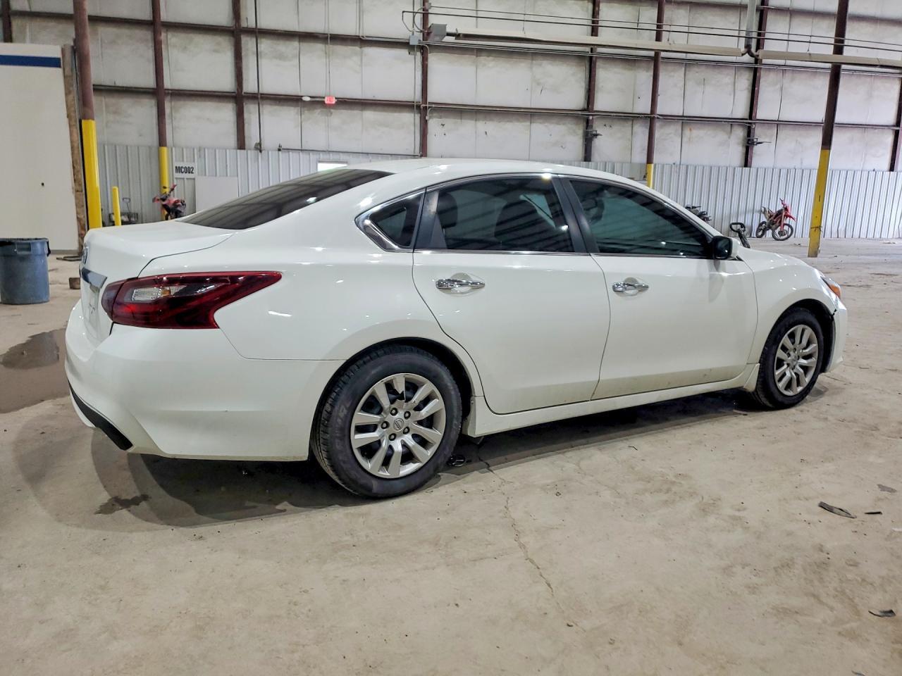 2018 Nissan Altima 2.5 S - Фото 3