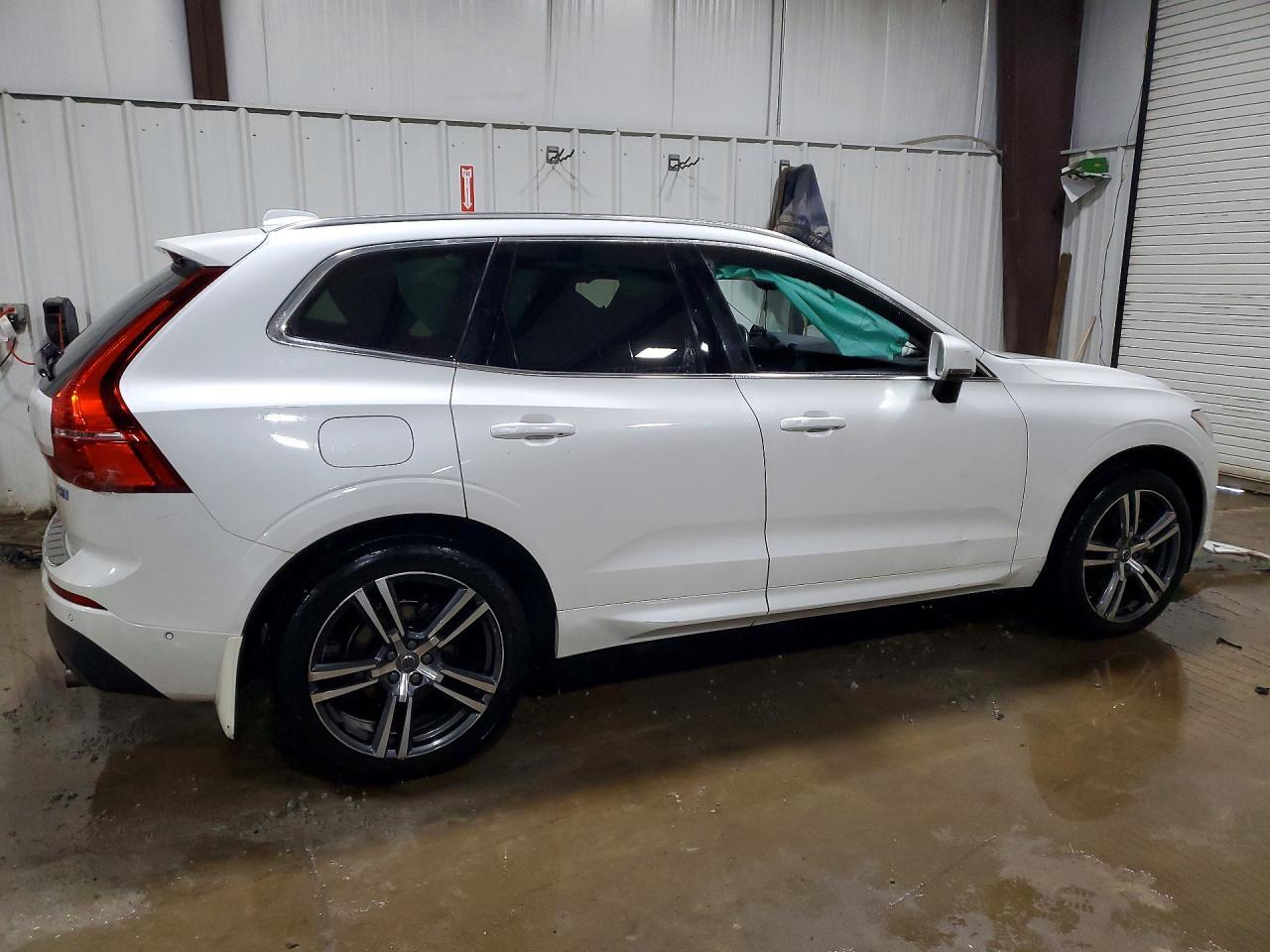 2018 Volvo Xc60 T5 - Фото 3