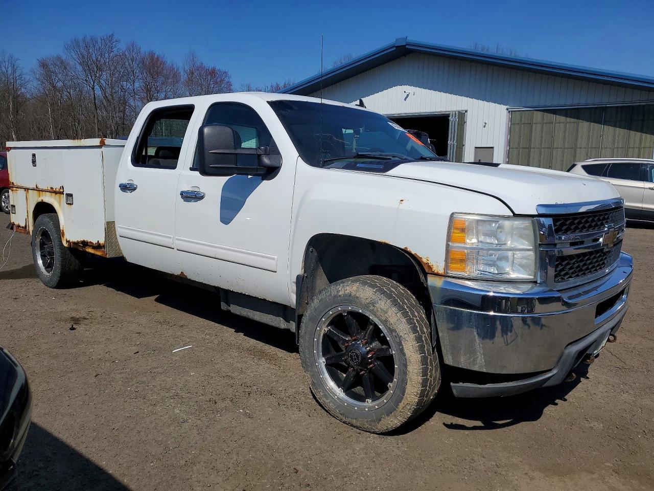 2011 Chevrolet Silverado K3500 Lt - Фото 4