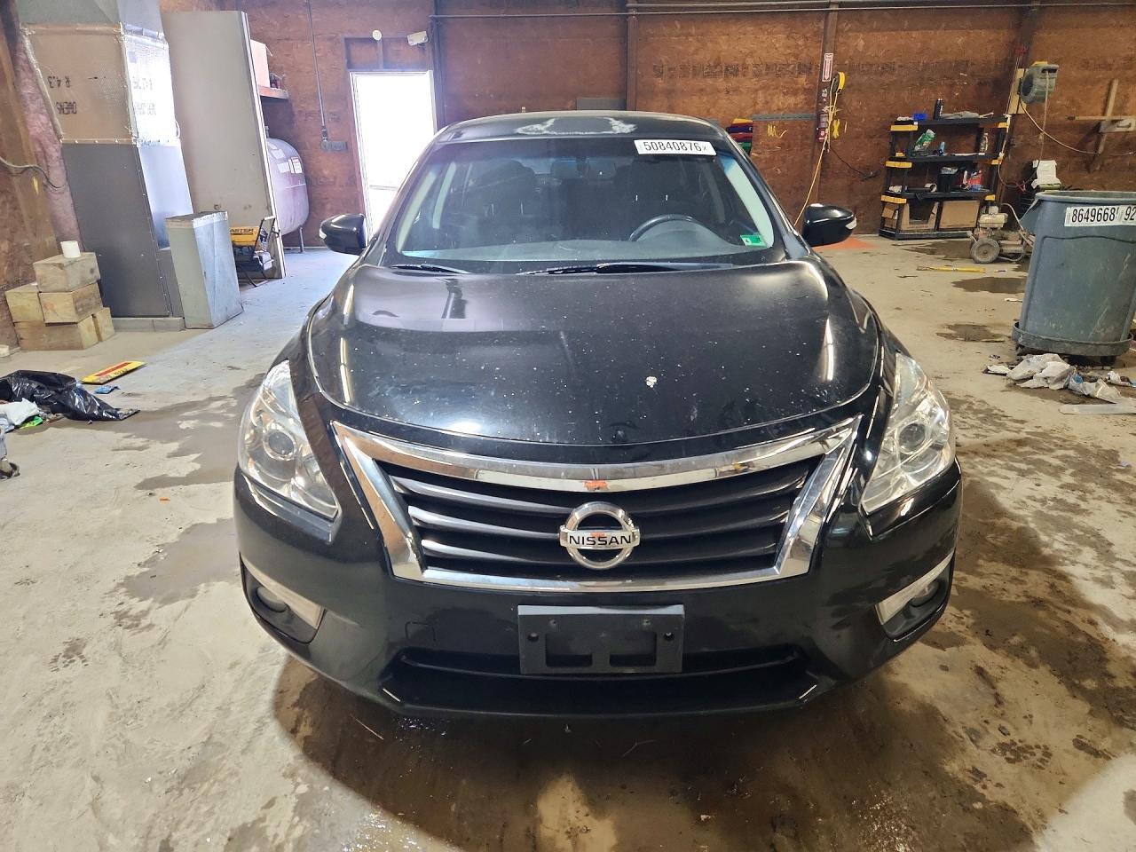 2015 Nissan Altima - Фото 5