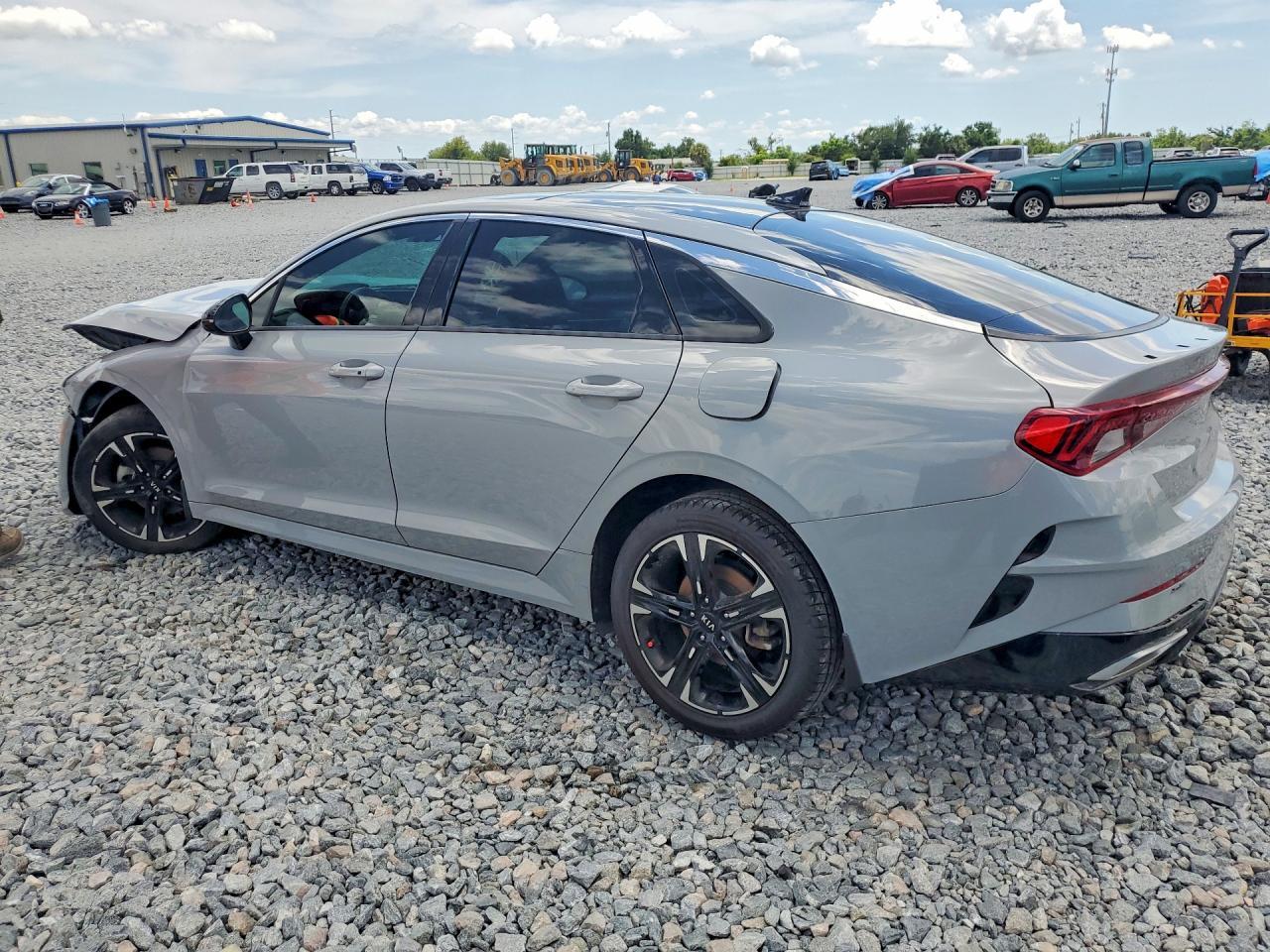 2021 Kia K5 Gt Line - Фото 2