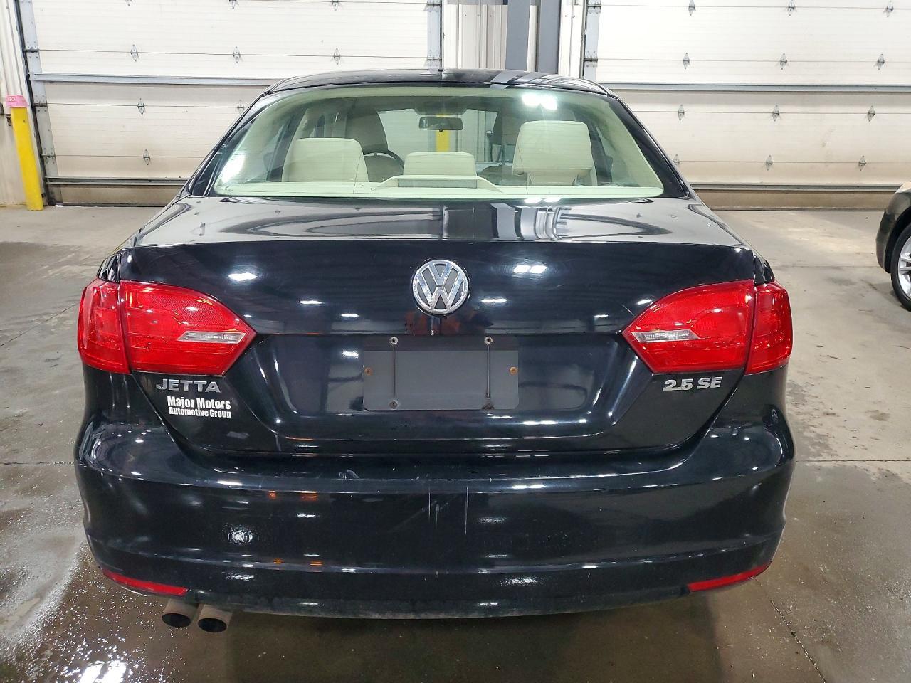 2012 Volkswagen Jetta Se - Image 6