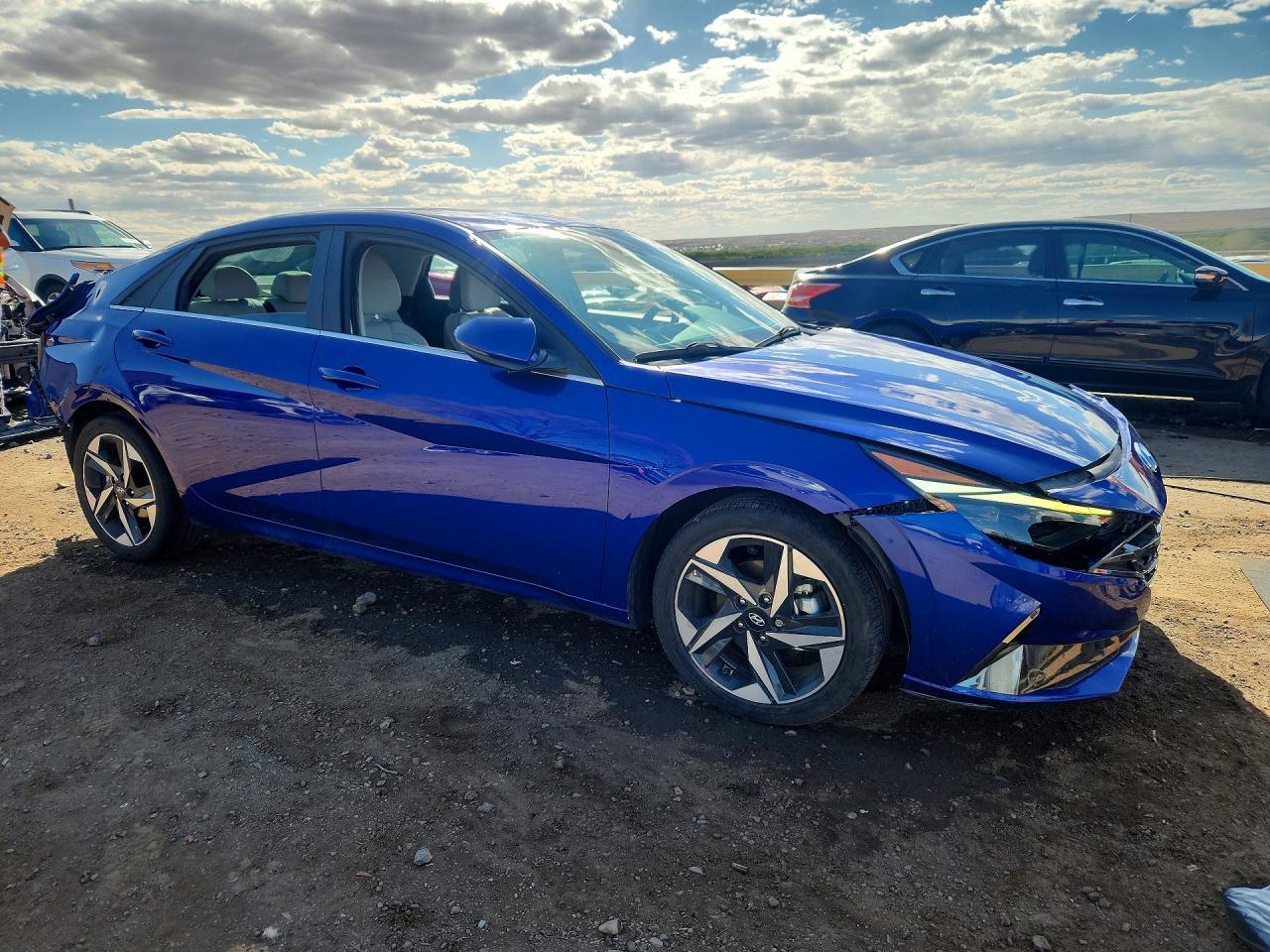 2023 Hyundai Elantra Hybrid Limited - Фото 4