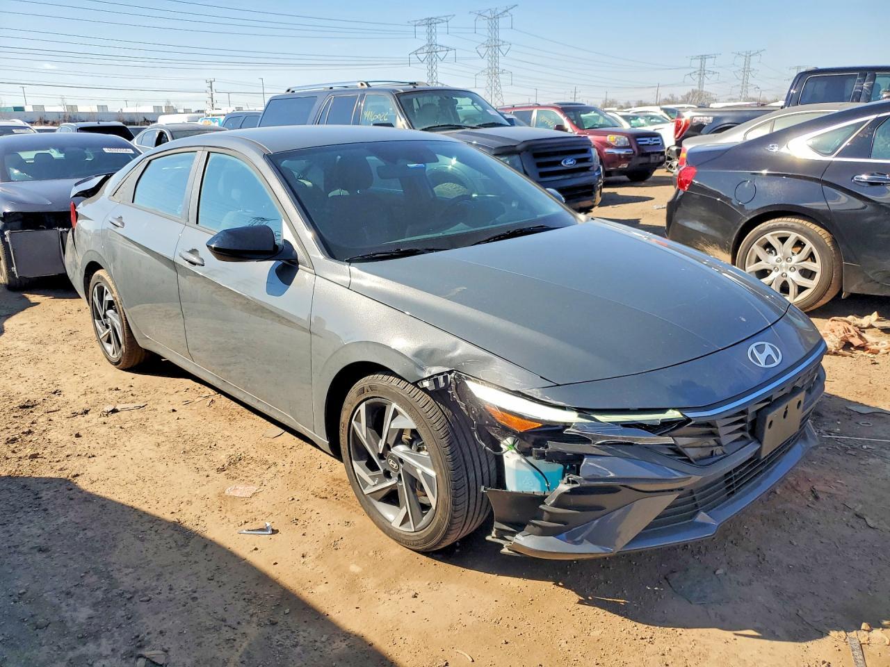 2025 Hyundai Elantra Sel Sport - Image 4