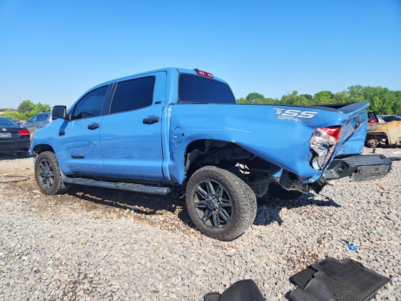2020 Toyota Tundra Crewmax Sr5 - Фото 2