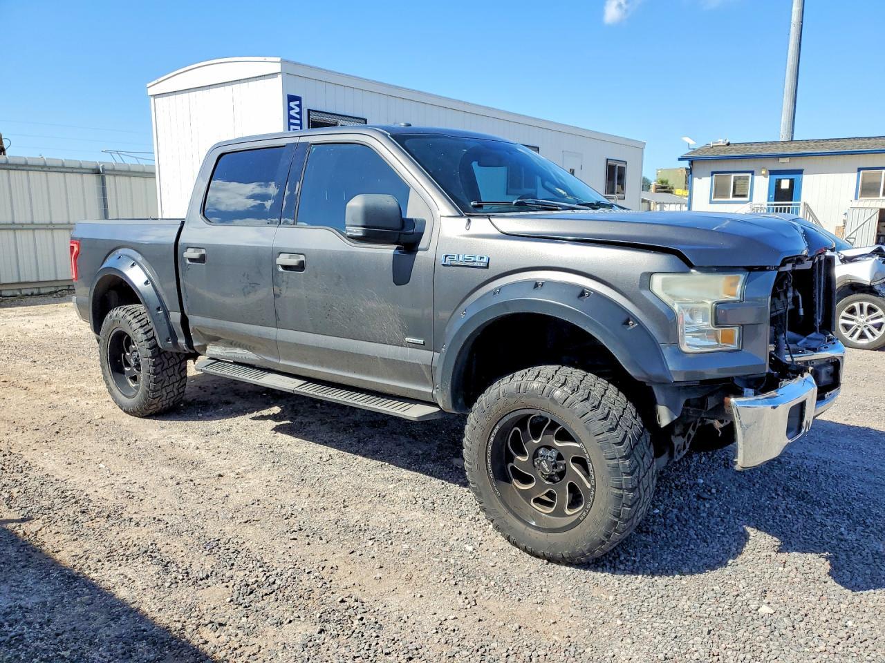 2015 Ford F150 Supercrew - Image 4