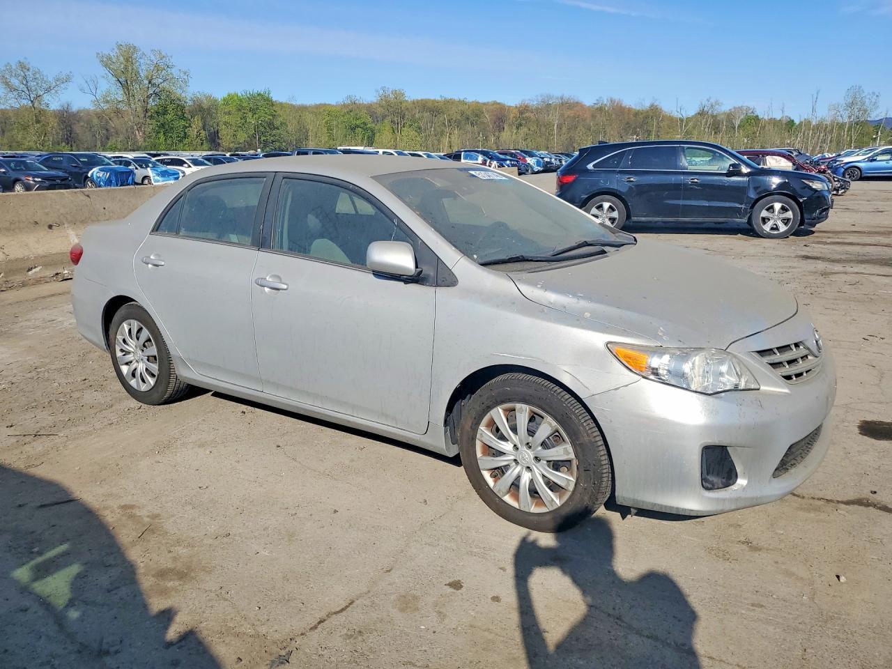 2013 Toyota Corolla Le - Фото 4