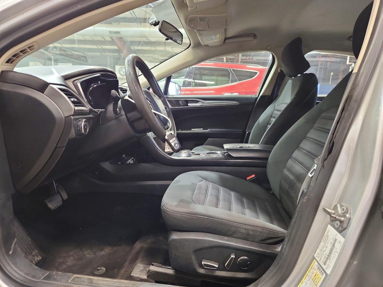 2017 Ford Fusion Se - Фото 7