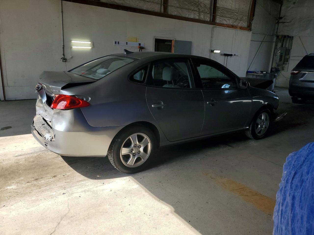 2010 Hyundai Elantra Gls - Фото 3