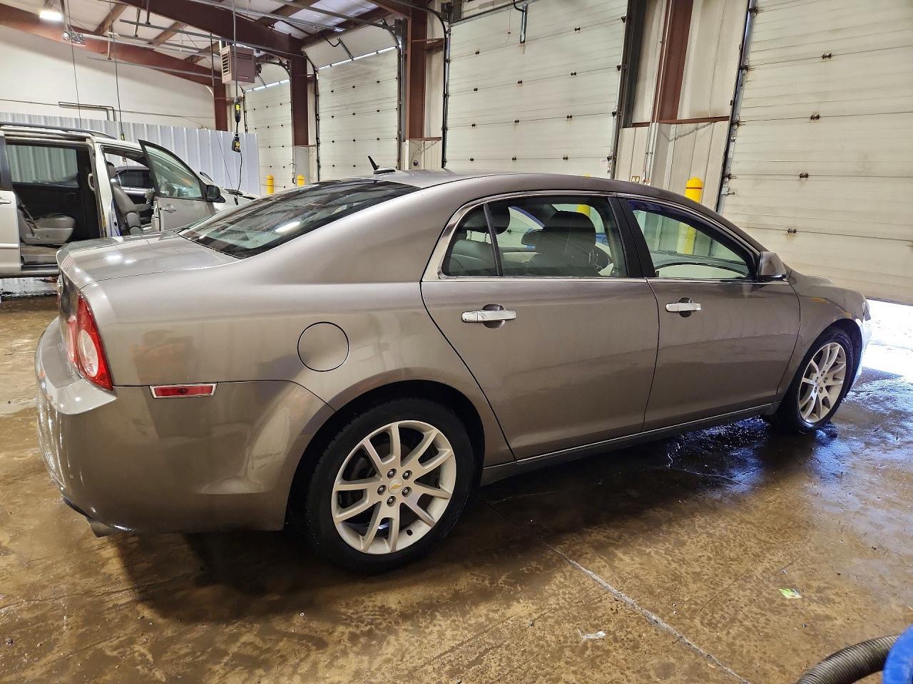 2010 Chevrolet Malibu Ltz - Фото 3