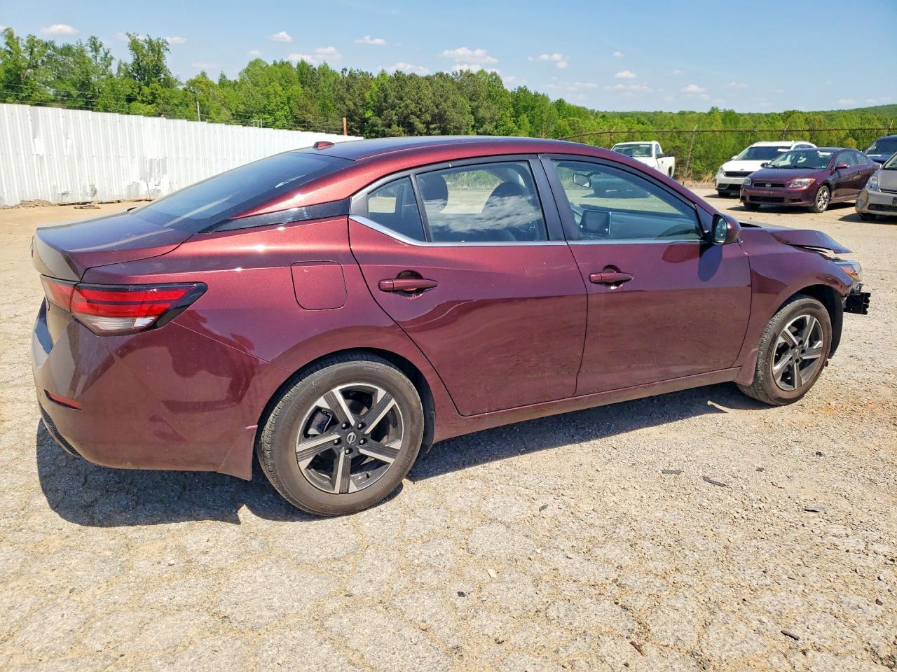 2025 Nissan Sentra Sv - Фото 3