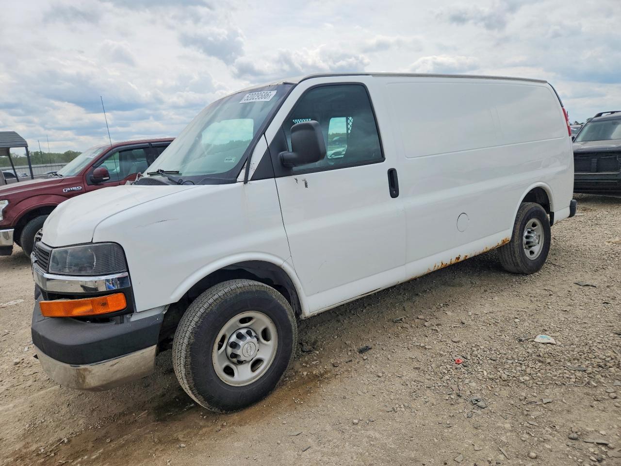 2016 Chevrolet Express G2500