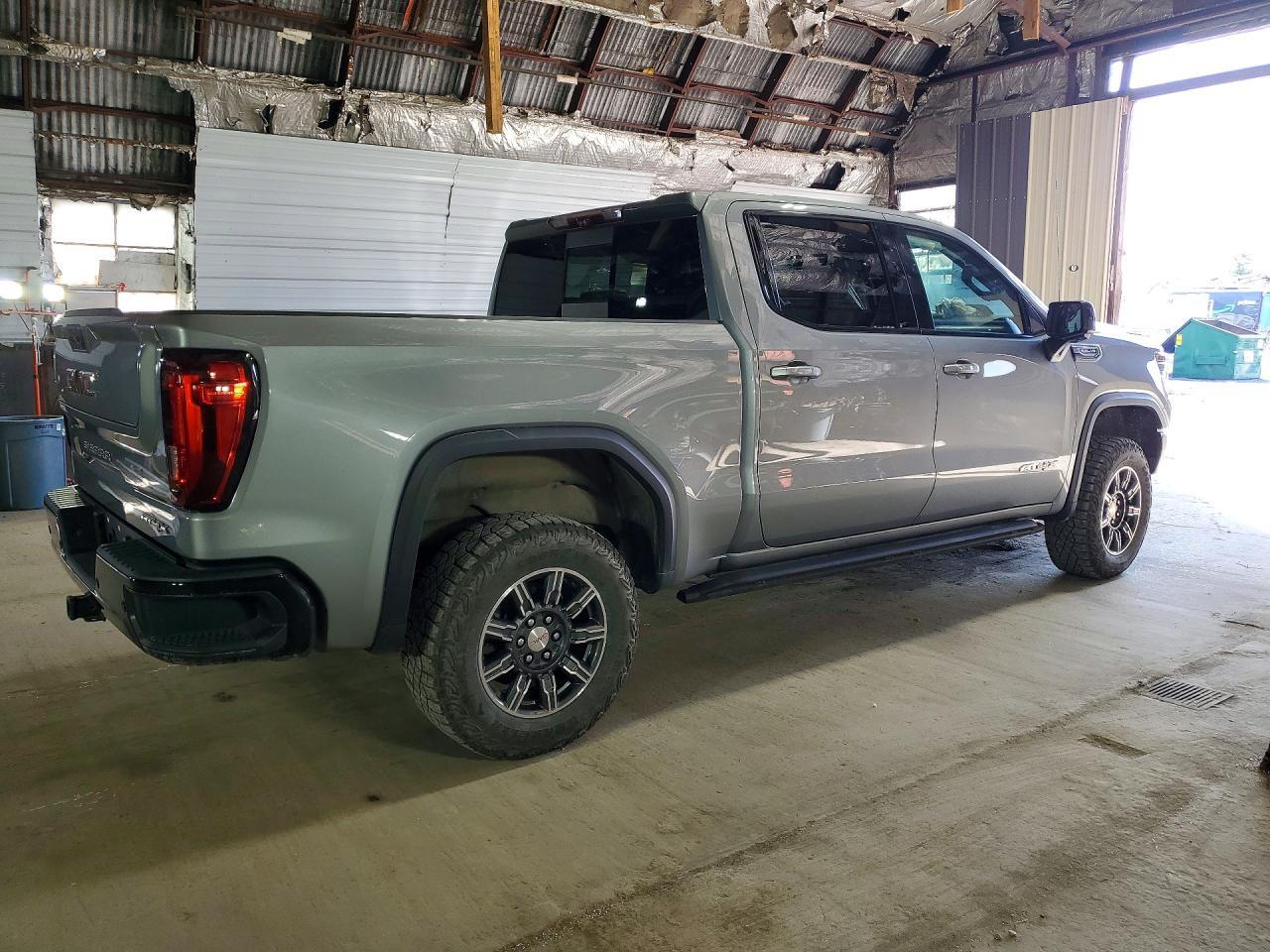2023 GMC Sierra K1500 At4X - Фото 3