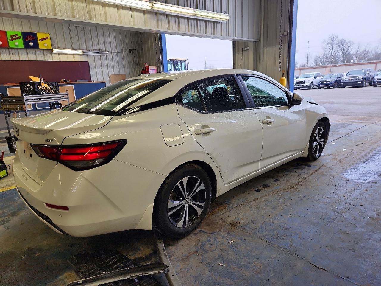 2020 Nissan Sentra Sv - Фото 3