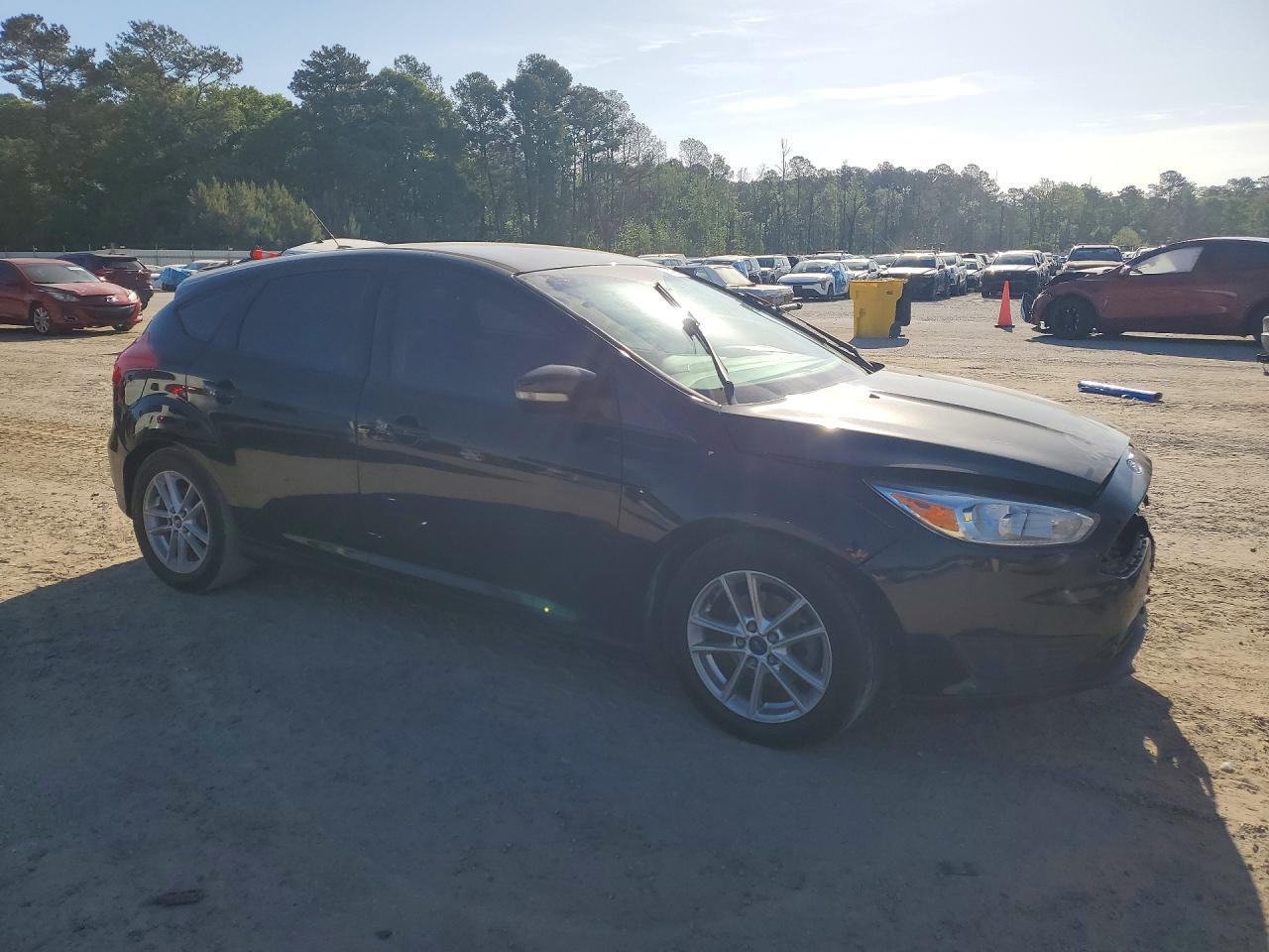 2016 Ford Focus Se - Фото 4