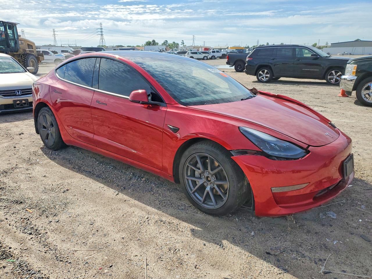 2022 Tesla Model 3 - Image 4