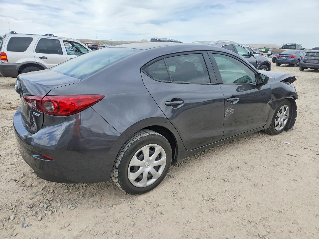 2015 Mazda 3 Sport - Image 3