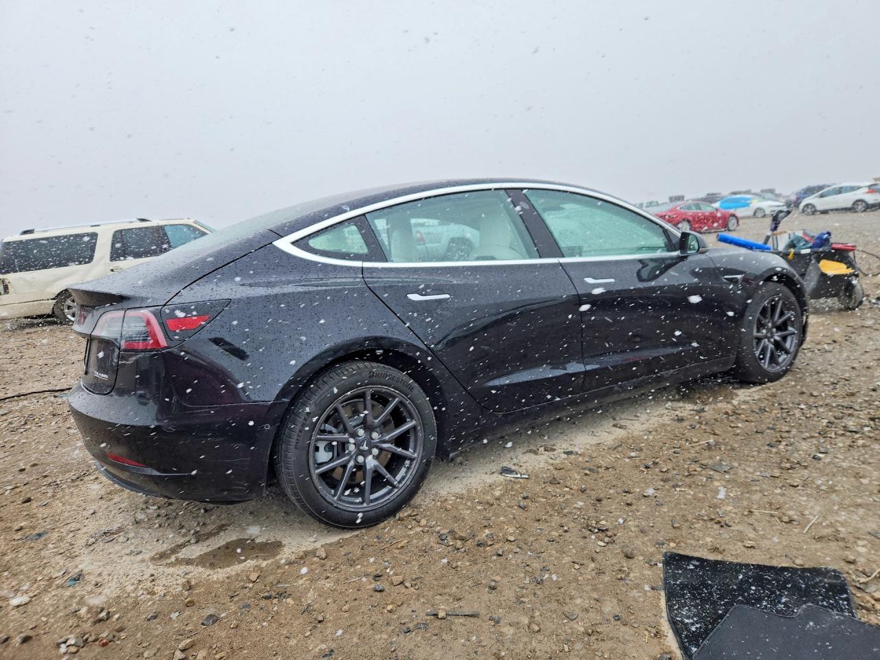 2018 Tesla Model 3 - Image 3