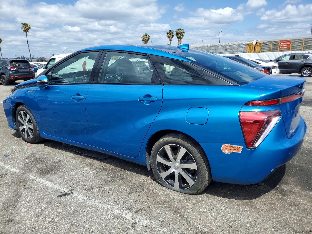 2019 Toyota Mirai Base - Image 2
