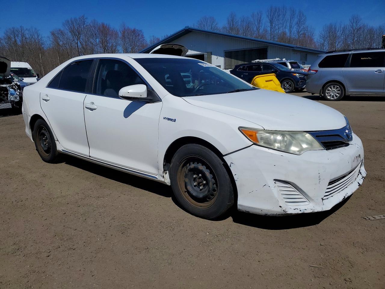 2012 Toyota Camry Hybrid Le - Фото 4