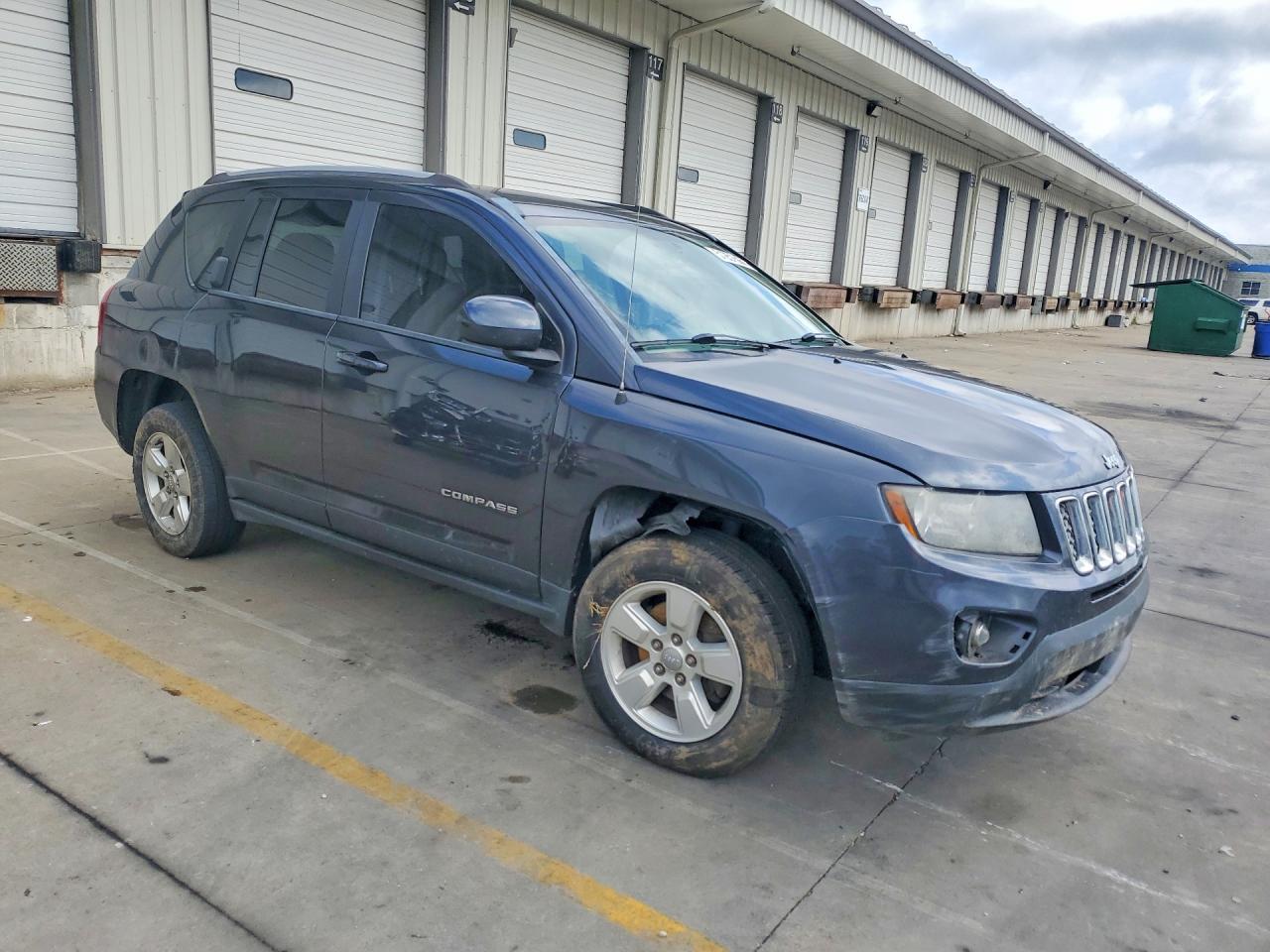 2016 Jeep Compass Latitude - Фото 4