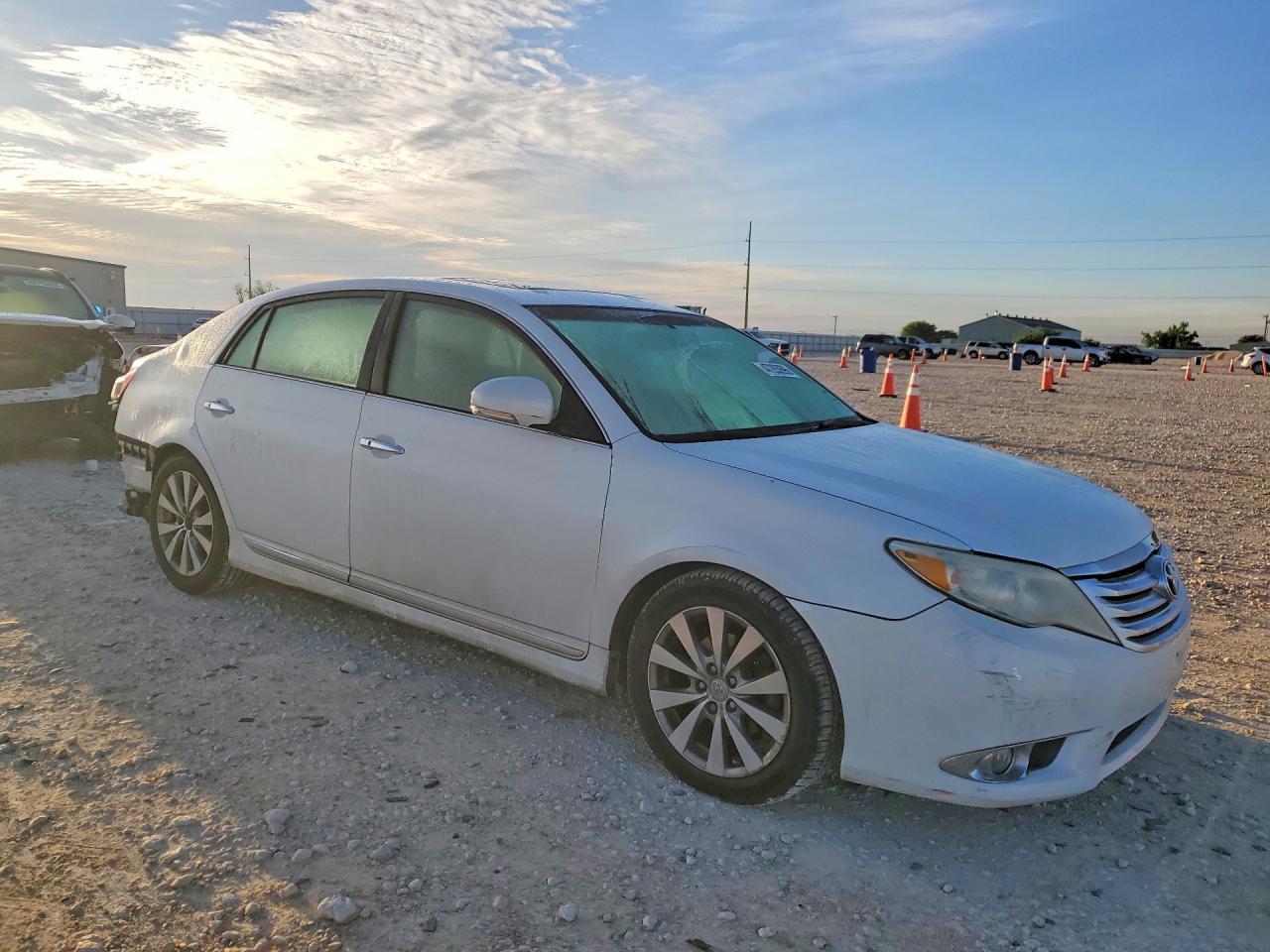 2011 Toyota Avalon Limited - Фото 4