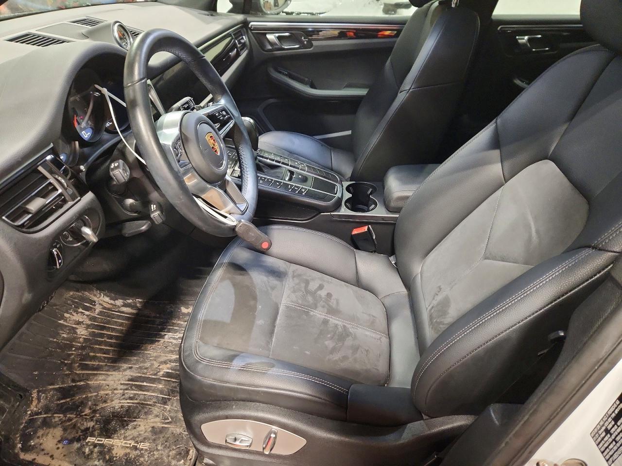 2021 Porsche Macan S - Image 7
