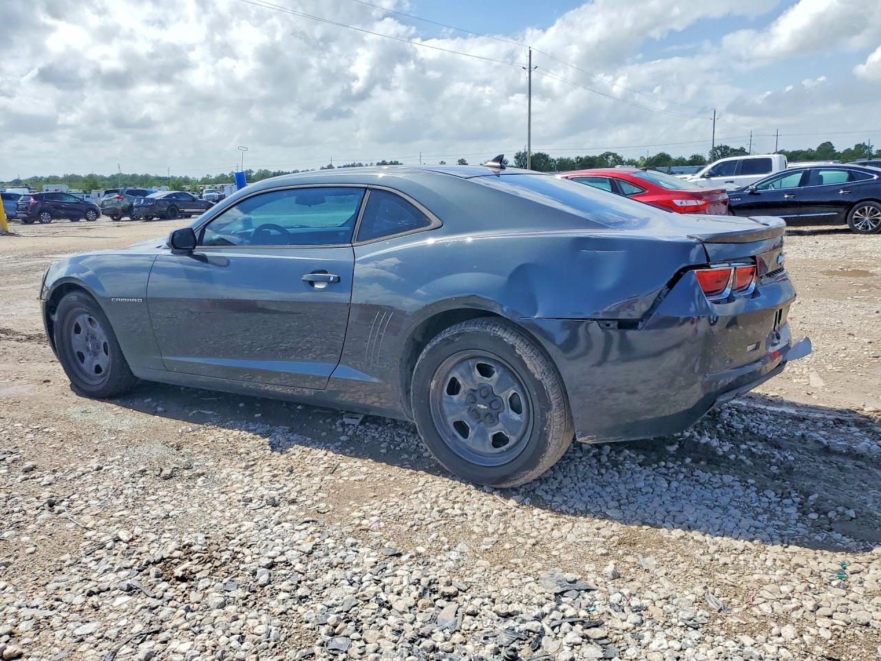 2013 Chevrolet Camaro Ls - Image 2