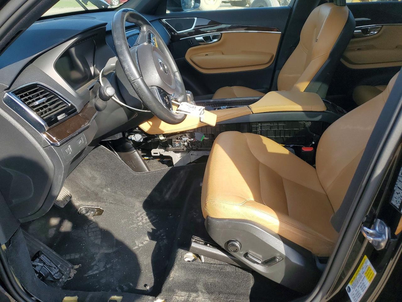2016 Volvo Xc90 T6 - Image 7