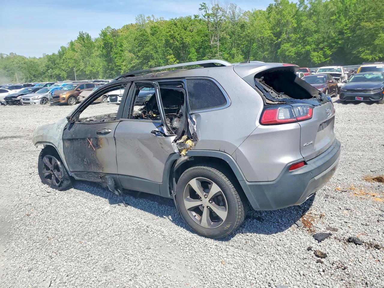 2019 Jeep Cherokee Limited - Image 2