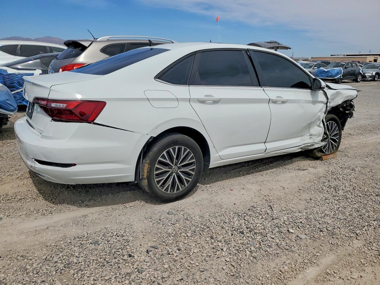 2021 Volkswagen Jetta S - Фото 3