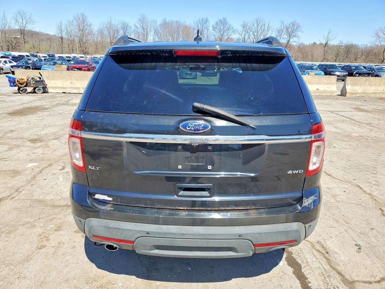 2013 Ford Explorer Xlt - Image 6
