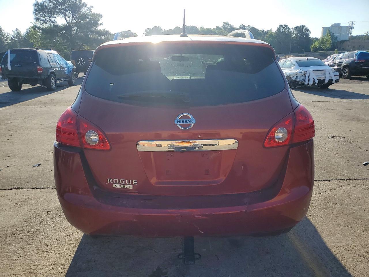 2015 Nissan Rogue Select S - Image 6