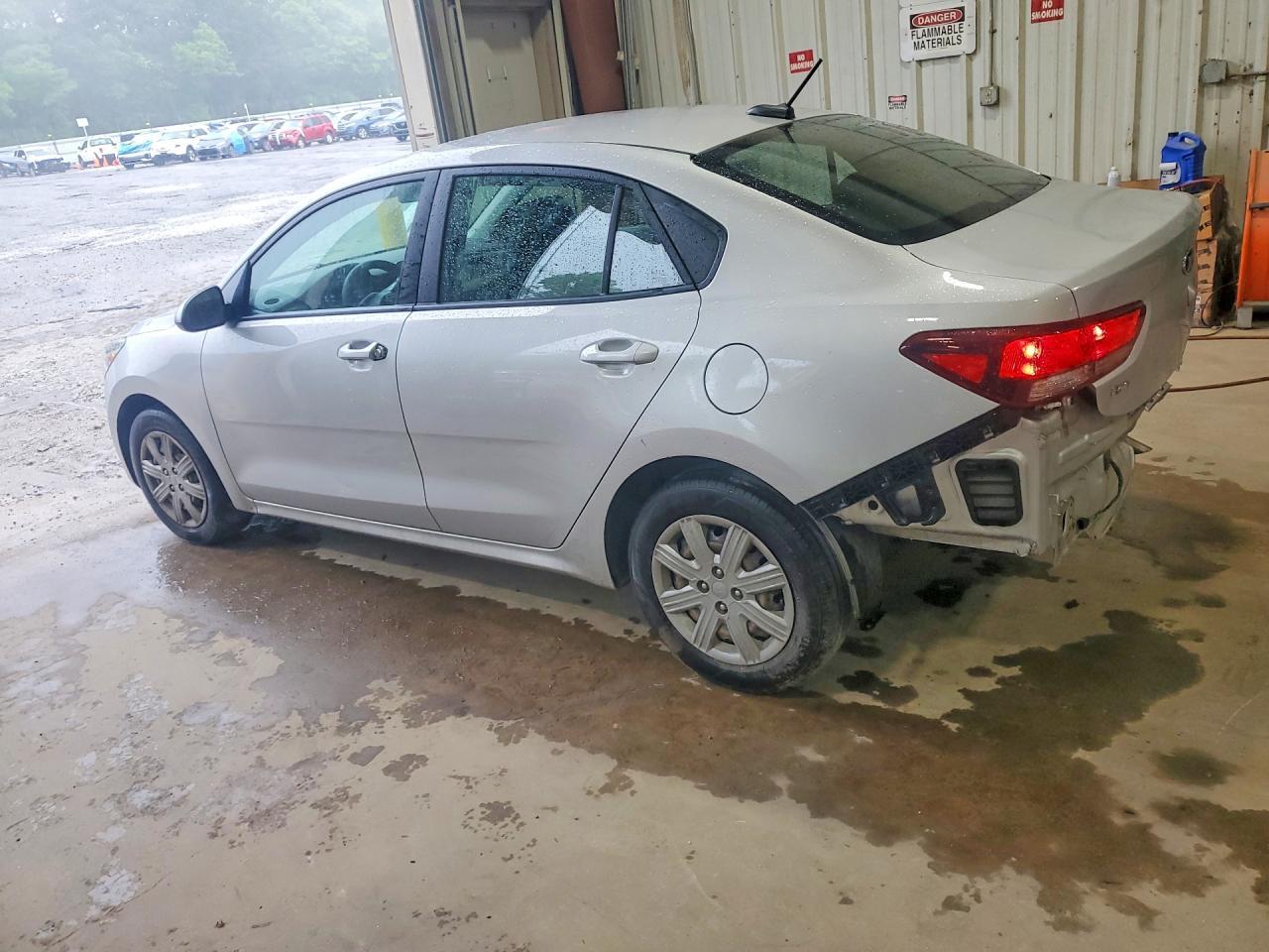 2021 Kia Rio Lx - Фото 2