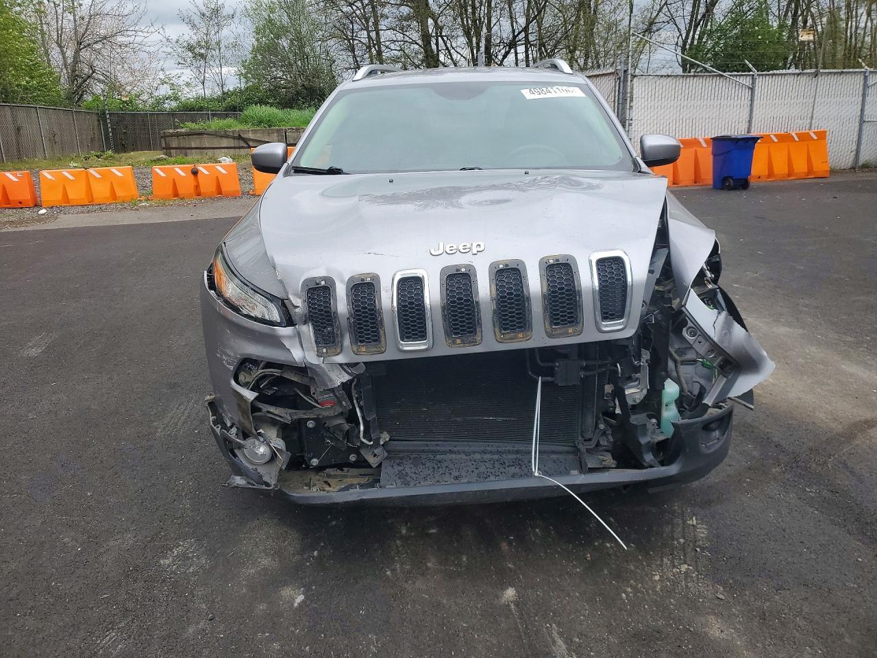 2017 Jeep Cherokee Latitude - Image 5
