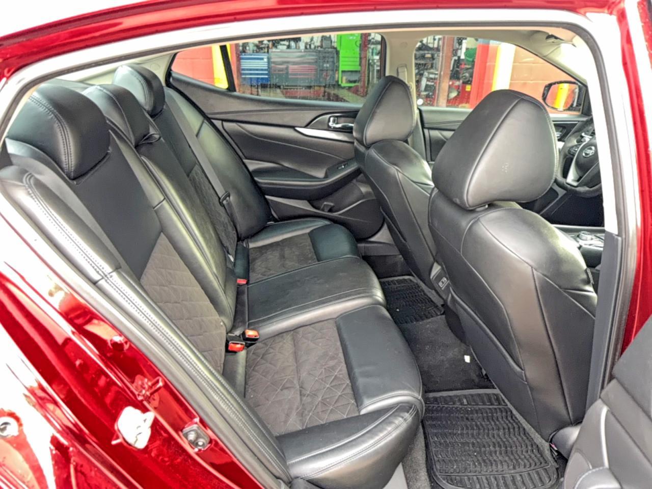 2018 Nissan Maxima 3.5 Sr - Image 6