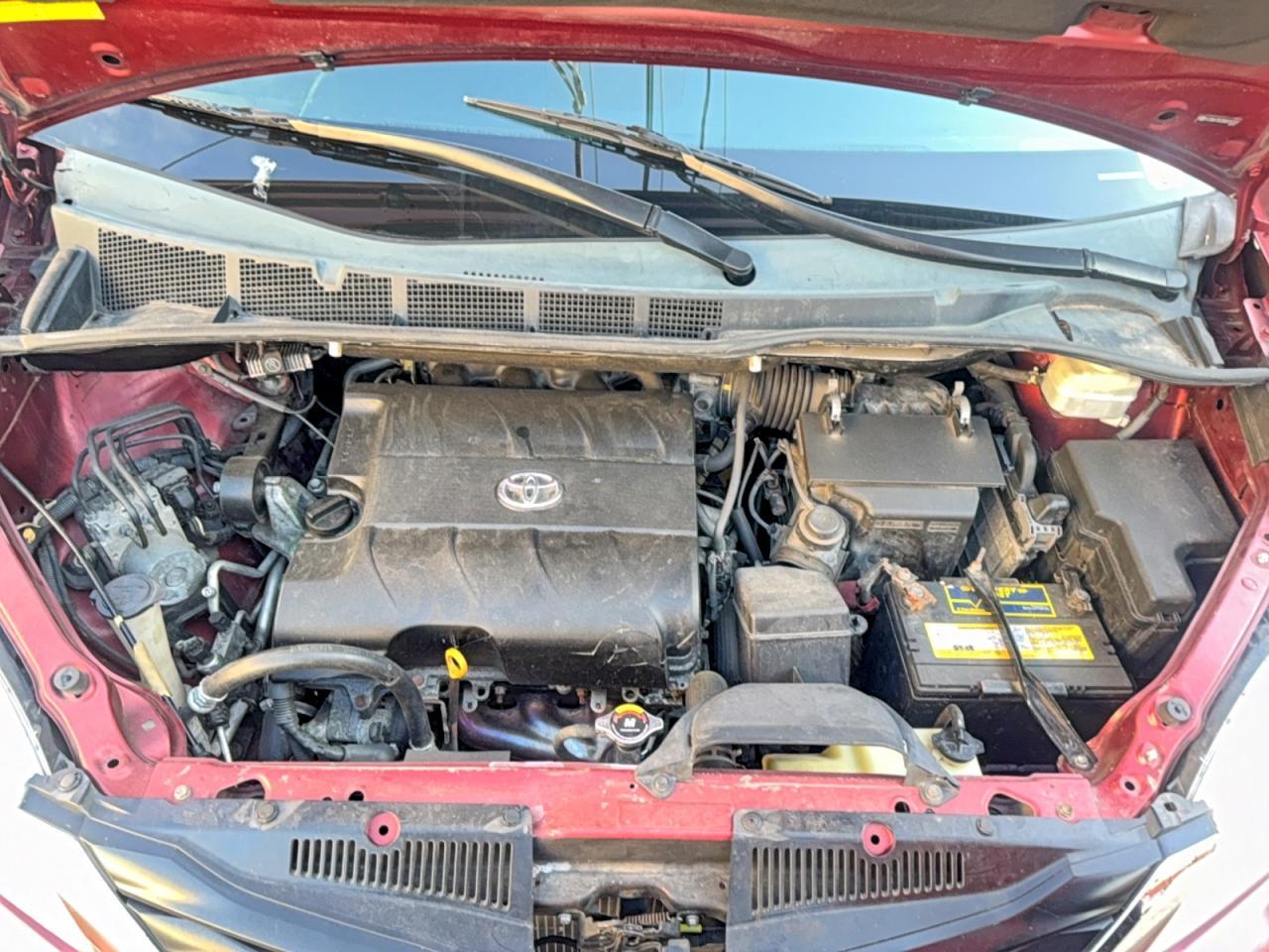 2011 Toyota Sienna Le - Фото 7