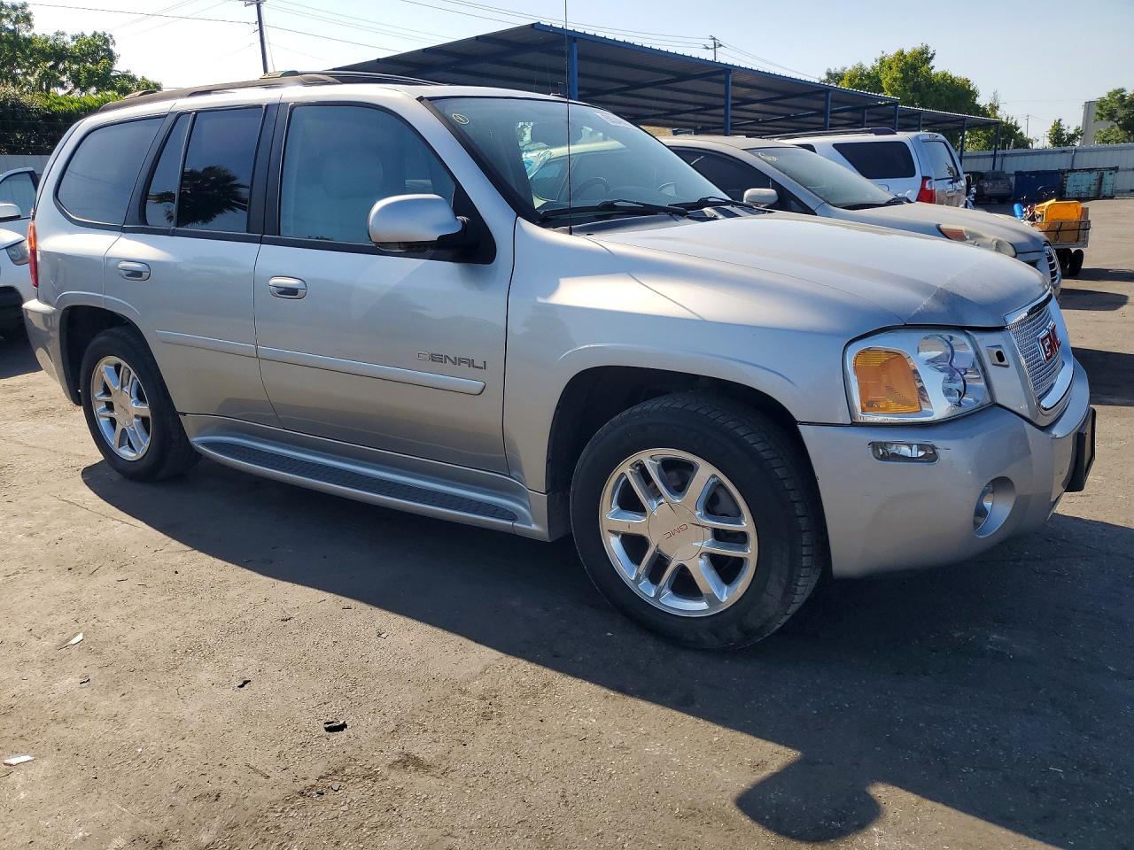 2006 GMC Envoy Denali - Фото 4