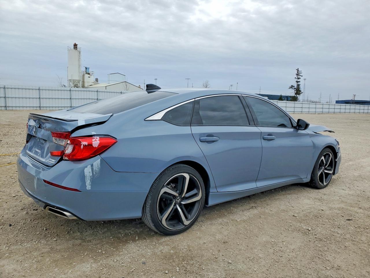 2022 Honda Accord Sport Se - Image 3