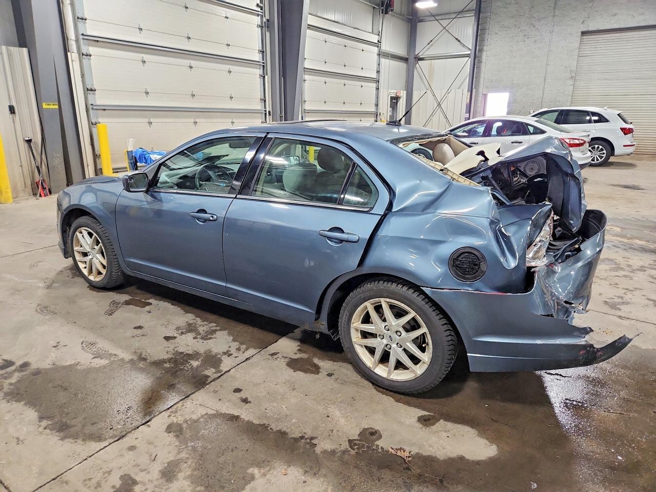 2012 Ford Fusion Se - Image 2