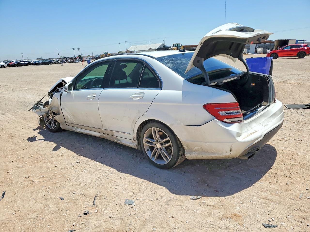 2013 Mercedes-Benz C 250 - Фото 2