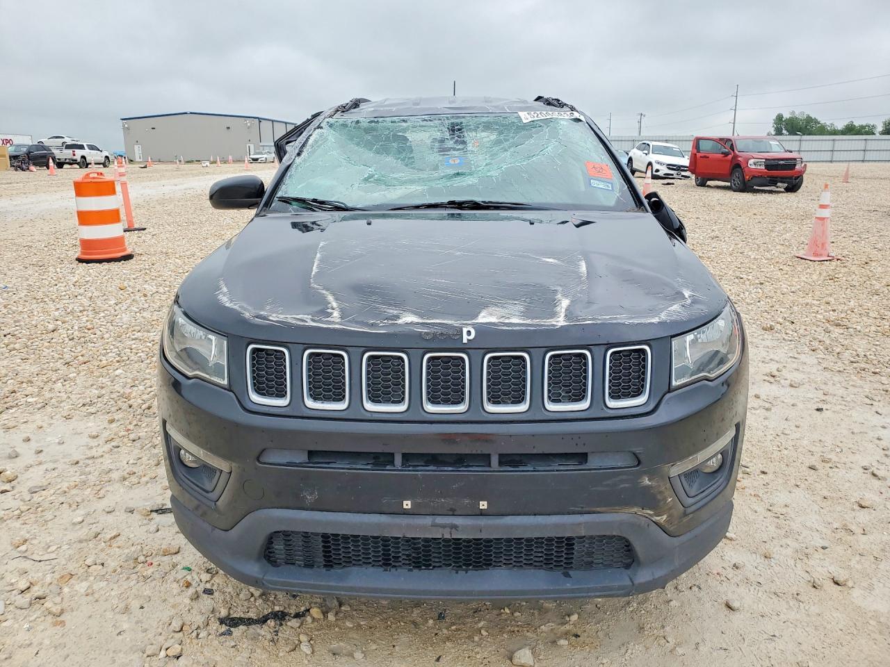 2018 Jeep Compass Latitude - Фото 5