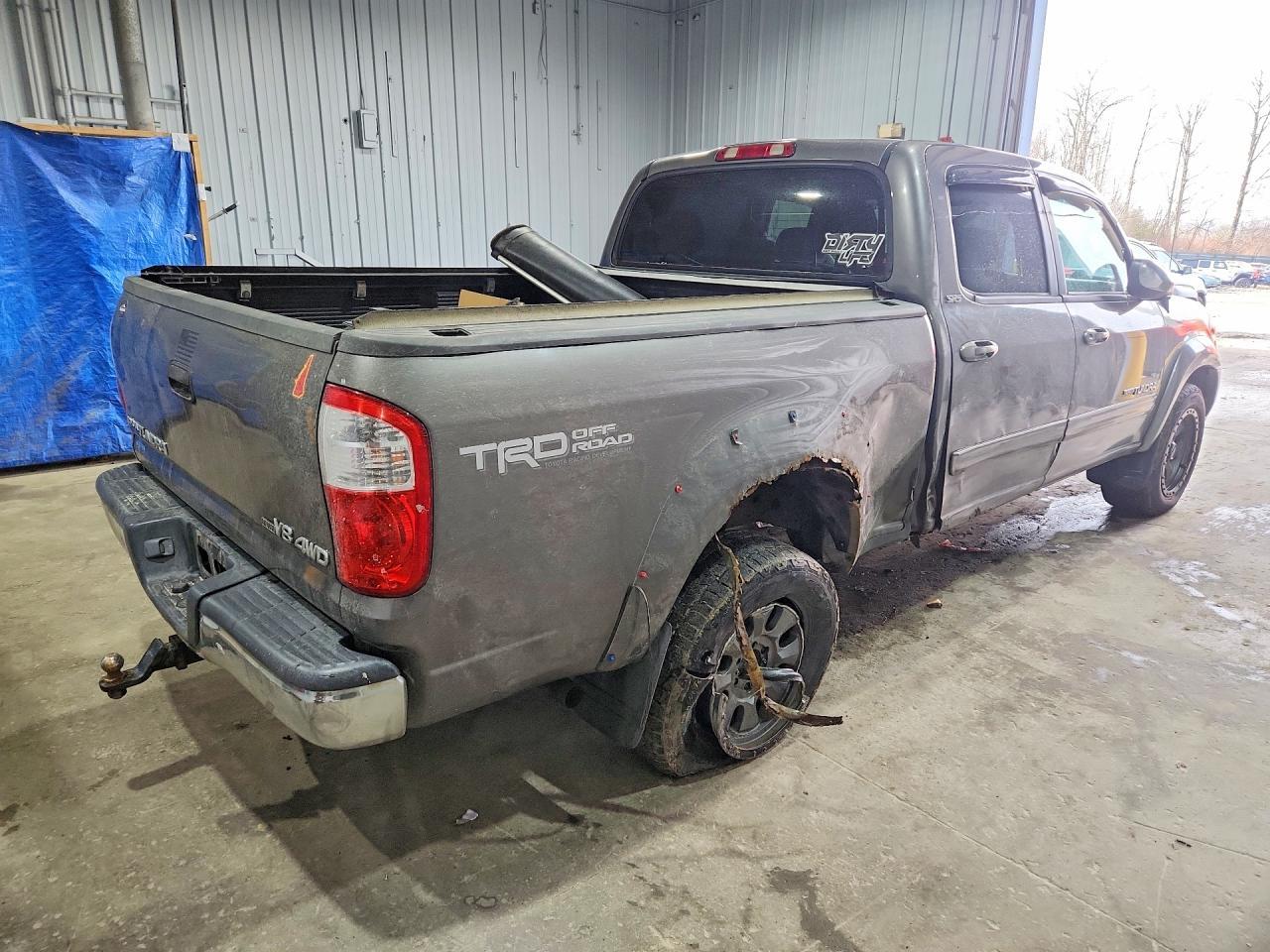 2004 Toyota Tundra Sr5 - Фото 3