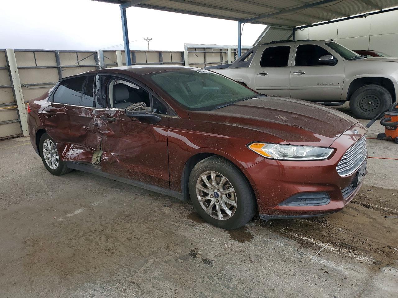 2016 Ford Fusion S - Image 4