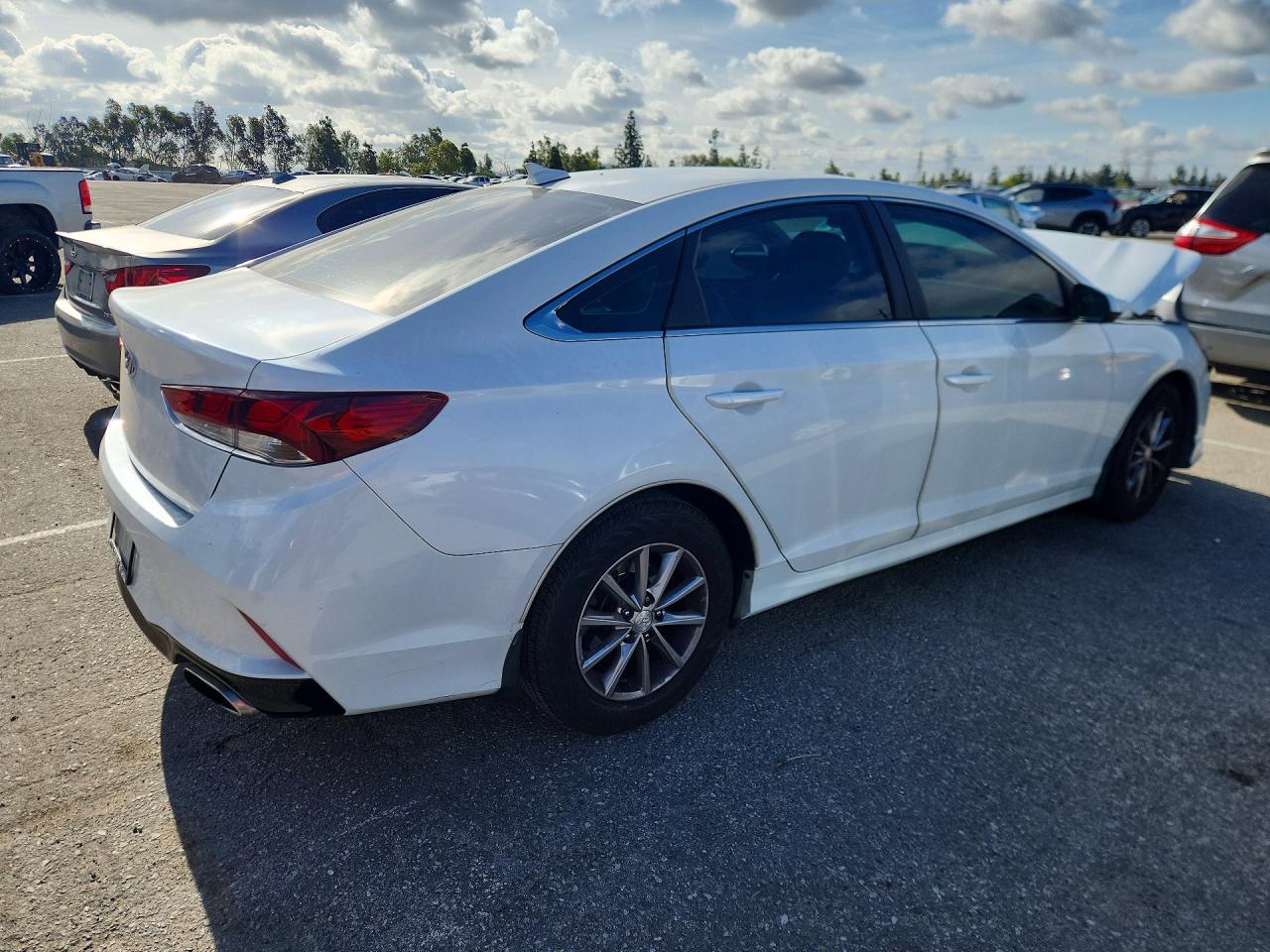 2018 Hyundai Sonata Se - Фото 3